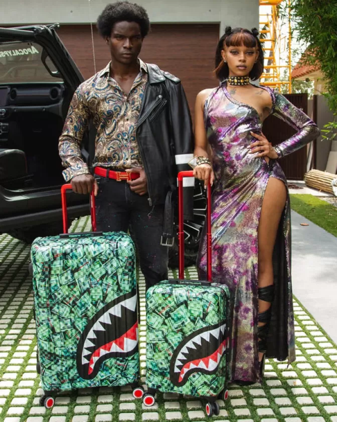 Sprayground FULL-SIZE LUGGAGE*MAMA I MADE IT SHARKITECTURE HARDSHELL FULL-SIZE LUGGAGE