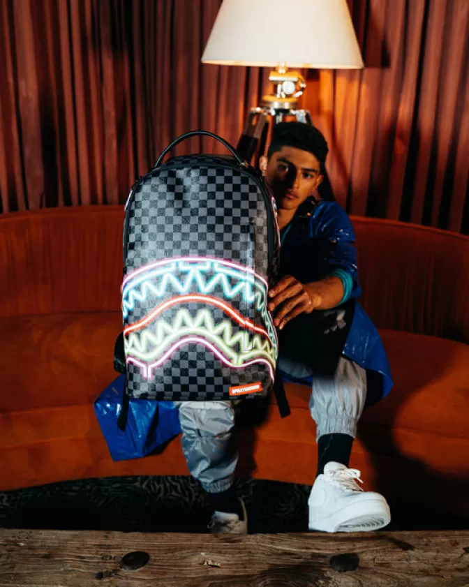 Sprayground BACKPACKS*SHARKS IN PARIS GLOW BACKPACK (DLXV)