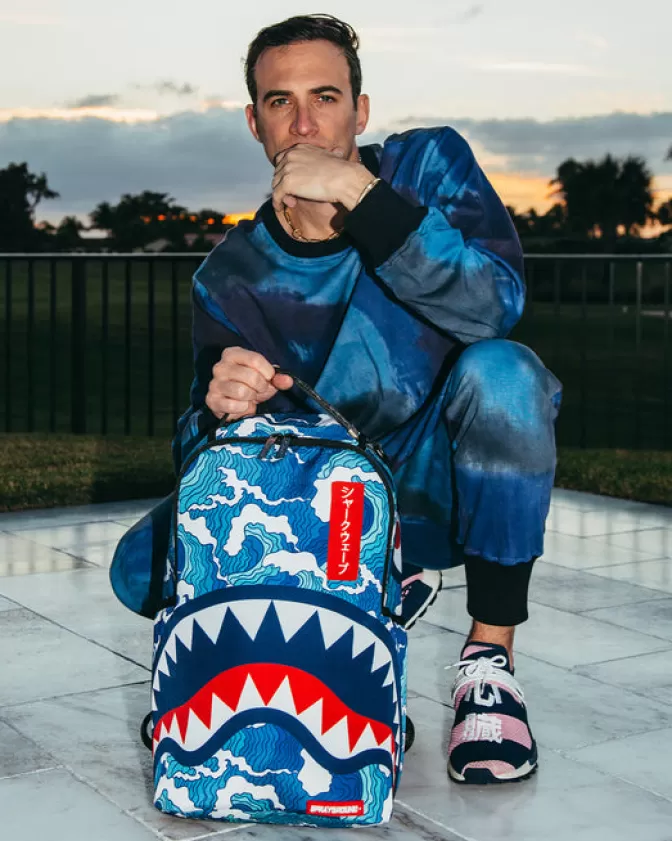 Sprayground BACKPACKS*THE SHARK WAVE (made from 100% recycled plastic bottles from the ocean)
